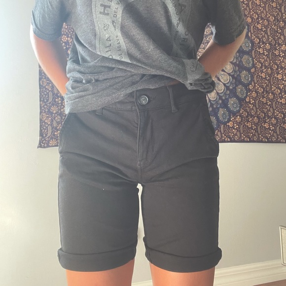 American Eagle Bermuda Short - Picture 1 of 4